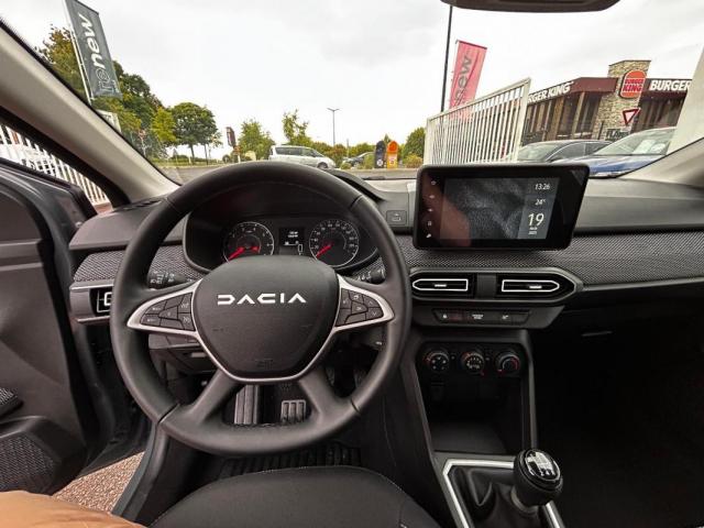 Dacia Sandero image 9