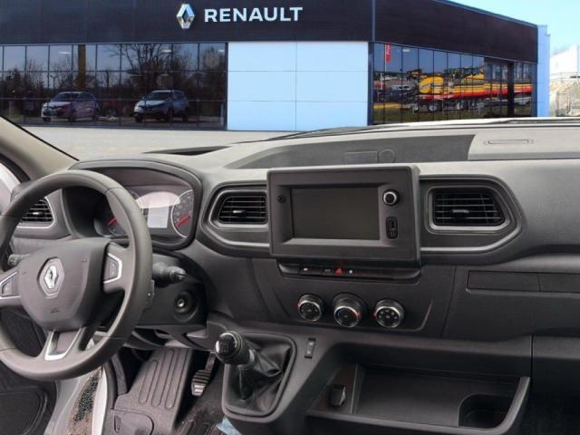 Renault Master image 1