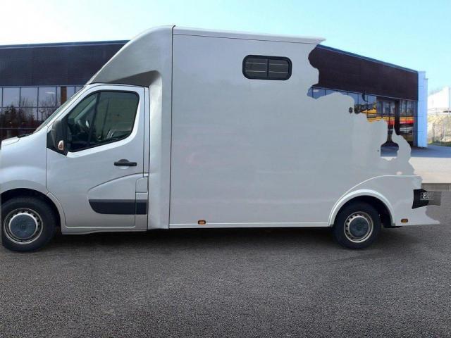 Renault Master image 7