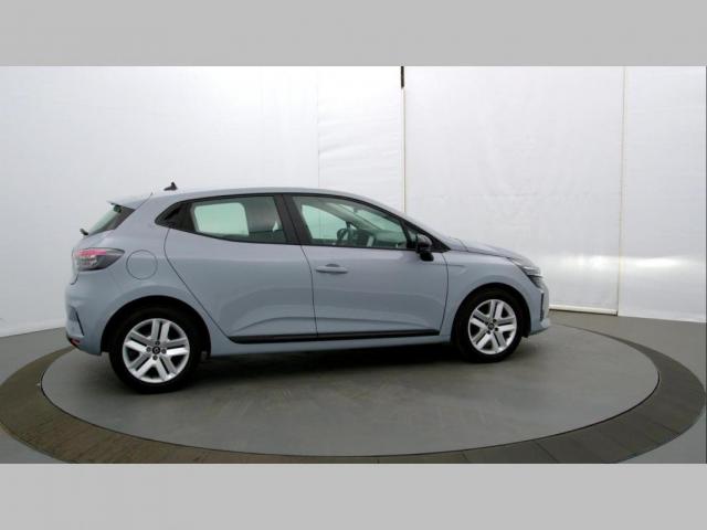 Renault Clio image 9