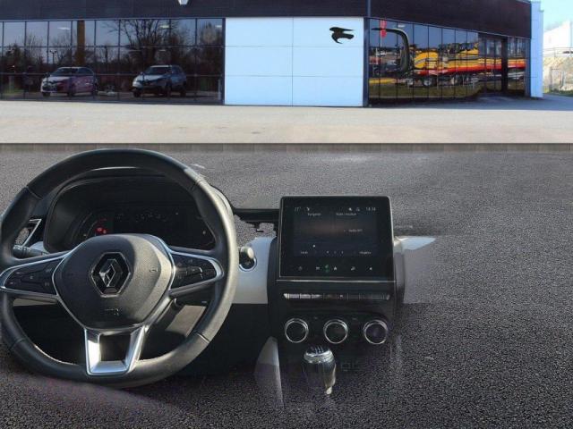 Renault Clio image 2
