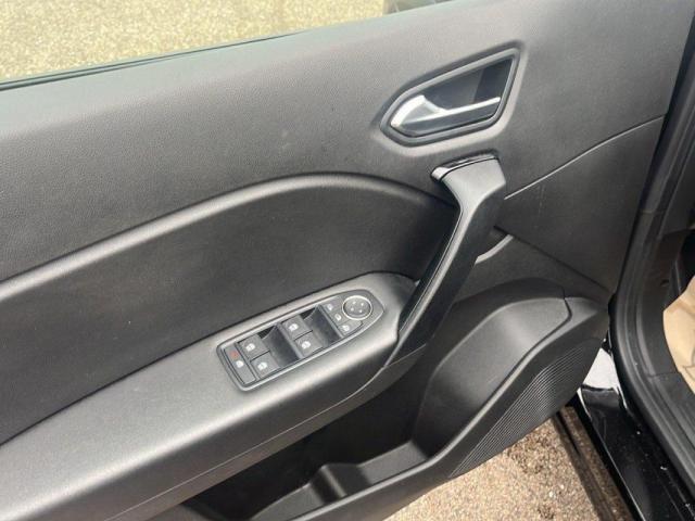 Renault Captur image 8