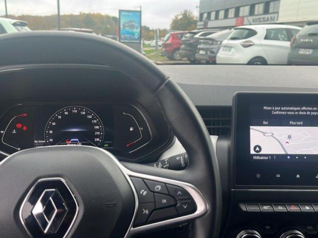 Renault Clio image 8