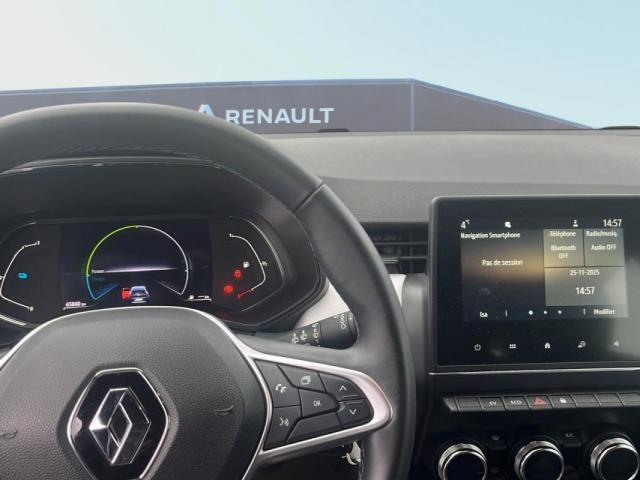 Renault Clio image 2