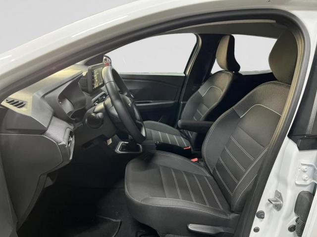 Dacia Sandero image 8