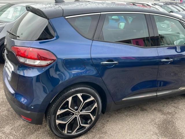 Renault Scénic image 2