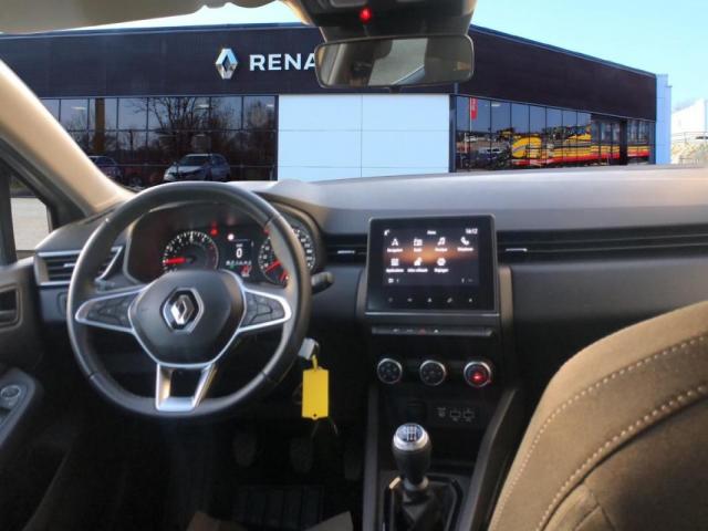 Renault Clio image 9