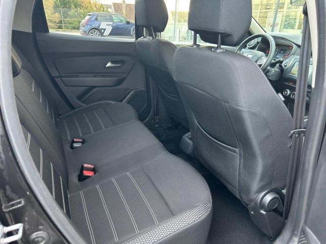 Dacia Duster image 2