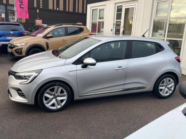 Renault Clio image 9