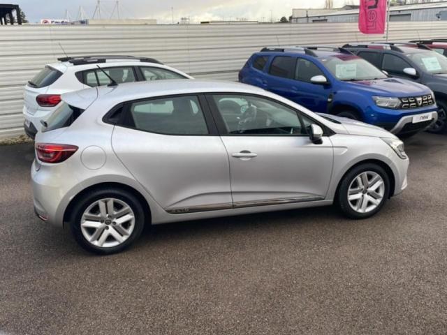 Renault Clio image 2