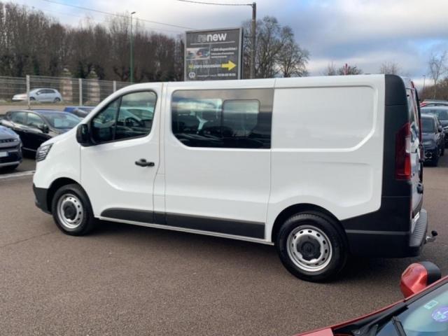 Renault Trafic image 1