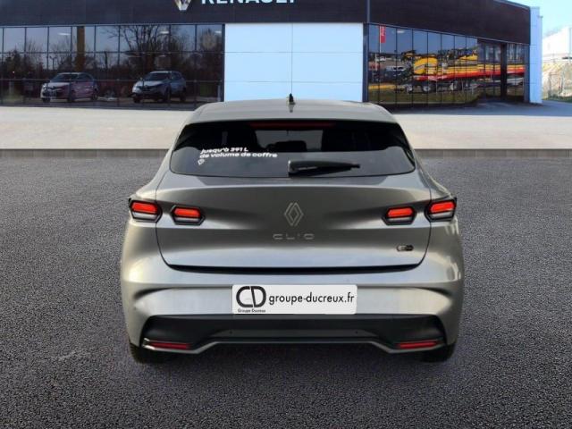 Renault Clio image 2