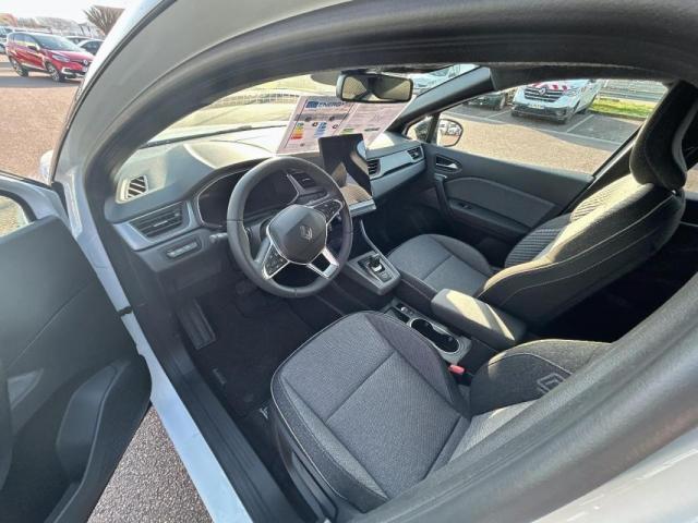 Renault Captur image 2