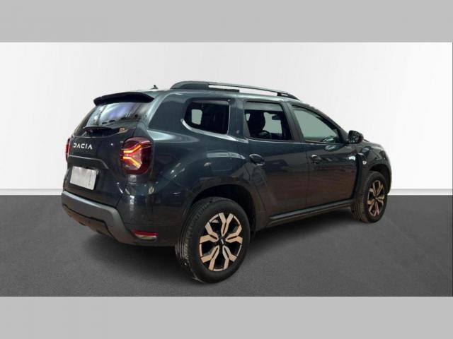 Dacia Duster image 5