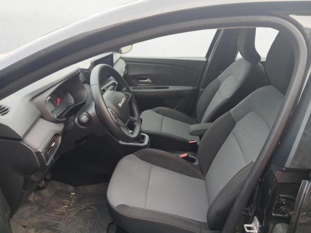 Dacia Sandero image 8