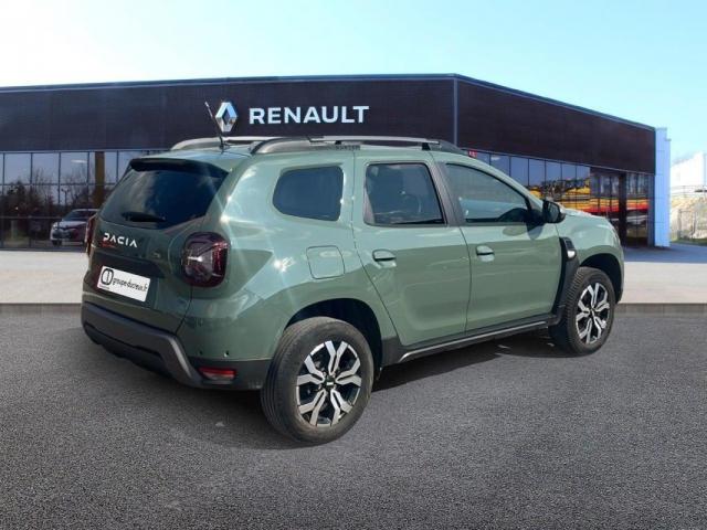 Dacia Duster image 9