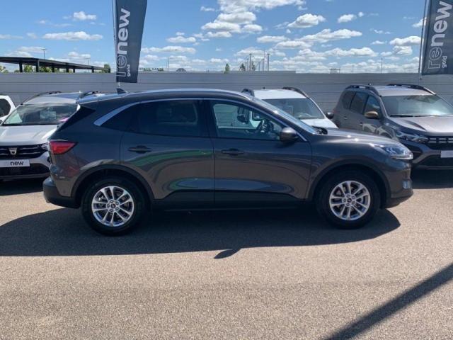 Ford Kuga image 8