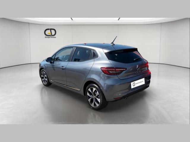 Renault Clio image 8