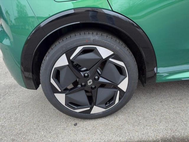 Renault Clio image 2