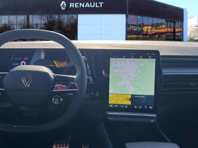 Renault Rafale image 1