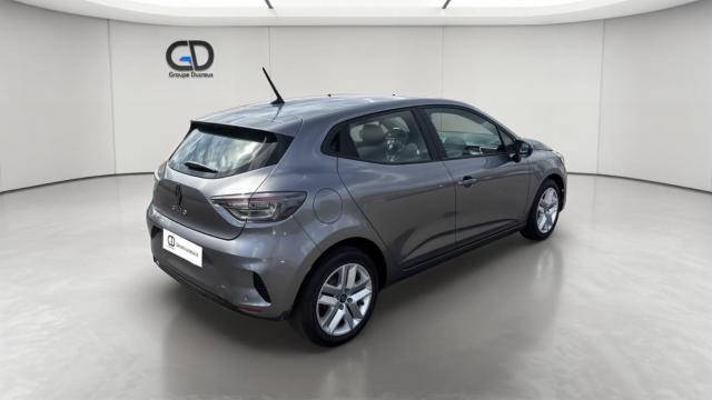 Renault Clio image 9