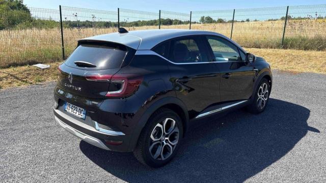 Renault Captur image 2
