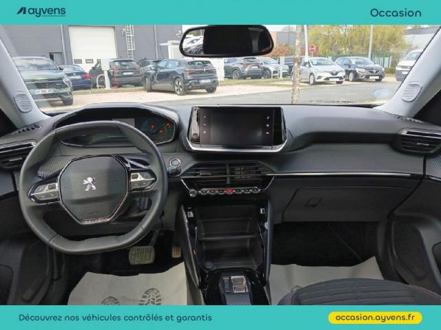Peugeot 2008 image 3