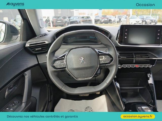 Peugeot 2008 image 8