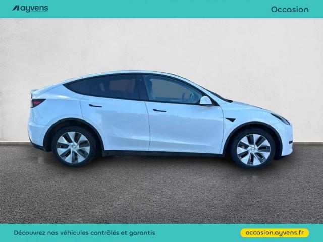 Tesla Model Y image 8