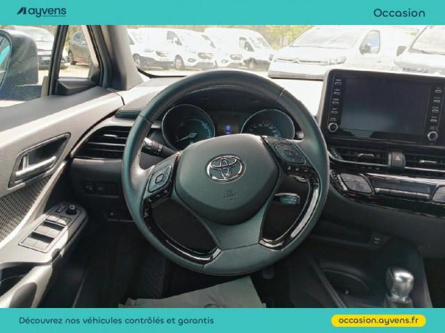 Toyota C-Hr image 2