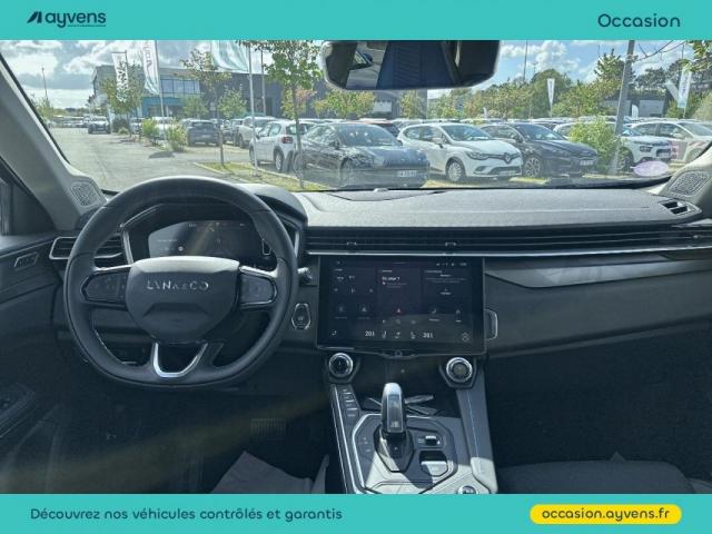 Lynk & Co 01 image 7