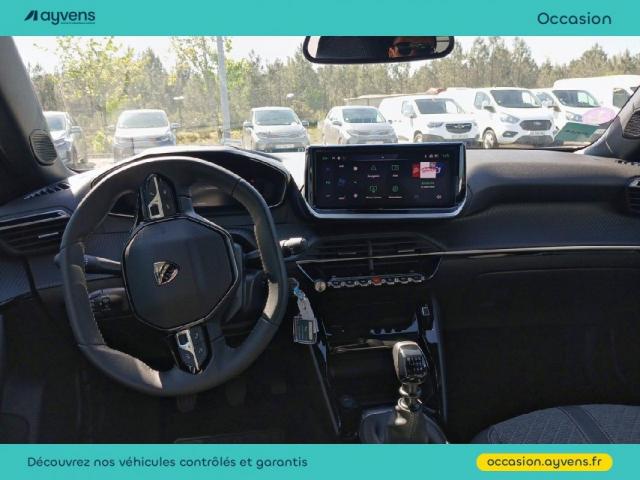 Peugeot 2008 image 2