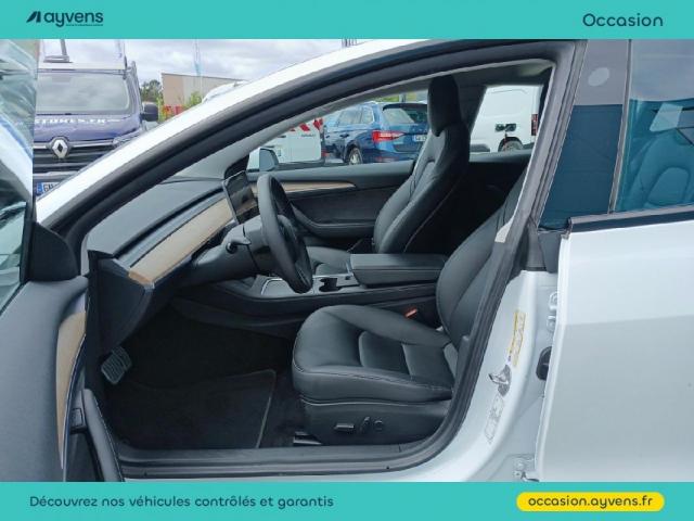 Tesla Model 3 image 2