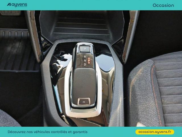 Peugeot 2008 image 8