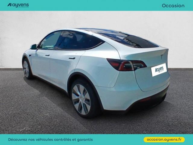 Tesla Model Y image 8