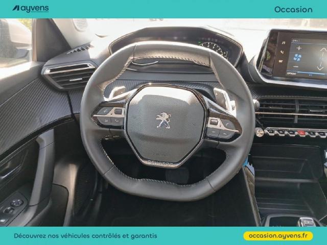 Peugeot 2008 image 9