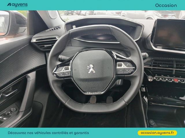 Peugeot 2008 image 8