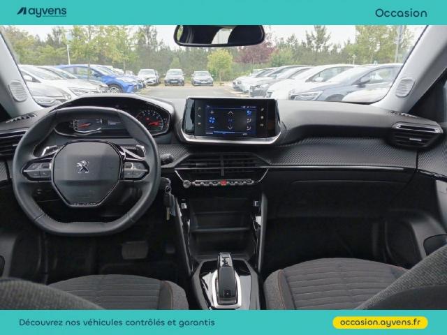 Peugeot 2008 image 2
