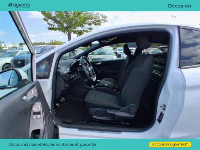 Ford Fiesta image 6