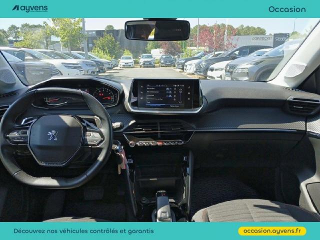 Peugeot 208 image 8