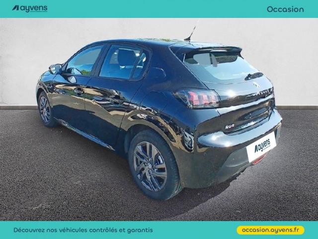 Peugeot 208 image 9