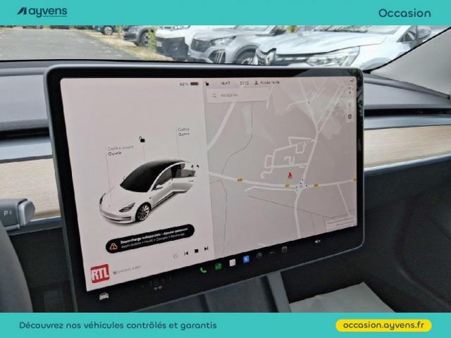 Tesla Model 3 image 8