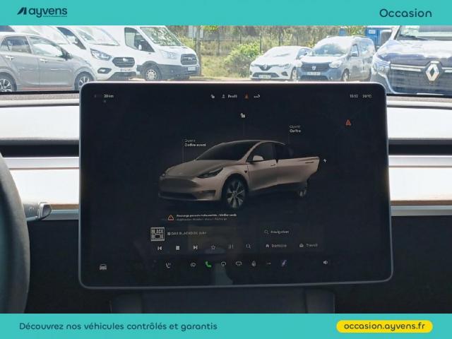 Tesla Model Y image 8