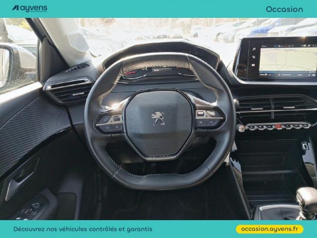 Peugeot 208 image 9