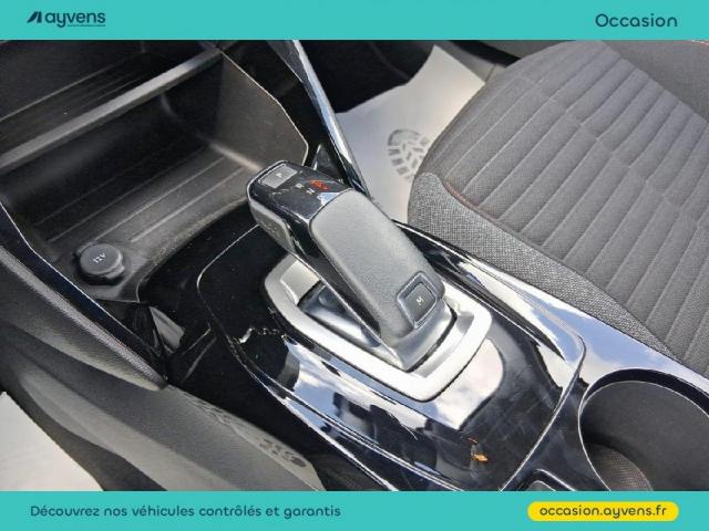 Peugeot 2008 image 8