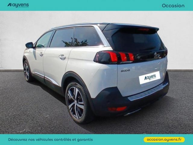 Peugeot 5008 image 9