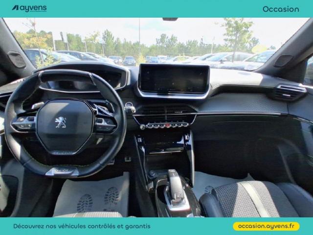 Peugeot 2008 image 8