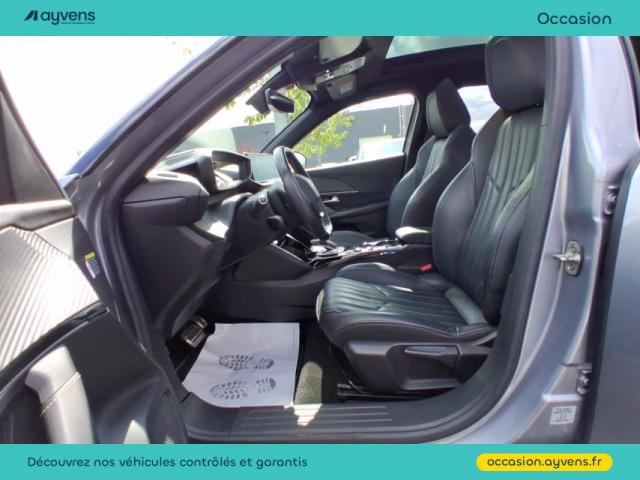 Peugeot 2008 image 2