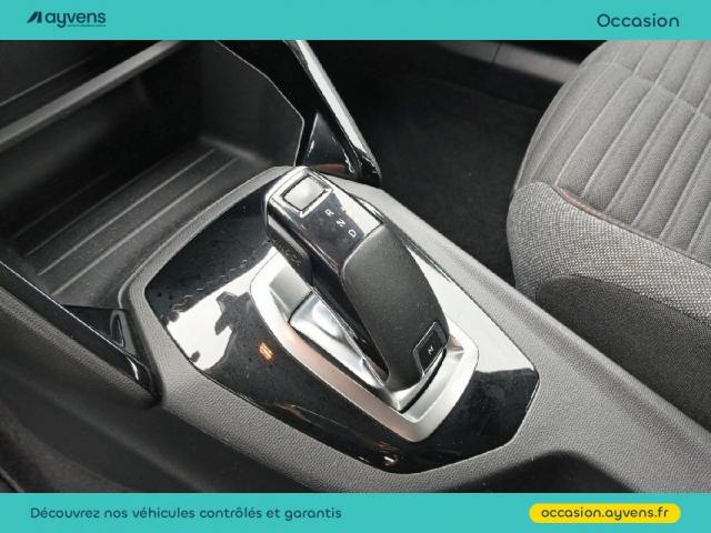 Peugeot 2008 image 8