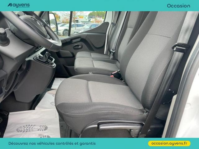 Renault Master image 8